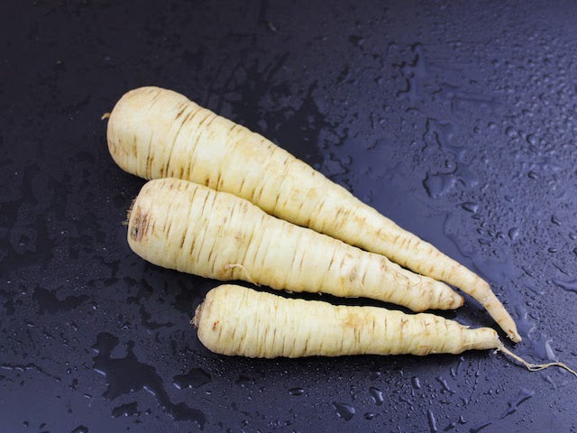 Bio Radice di Prezzemolo 300g/1-2pz